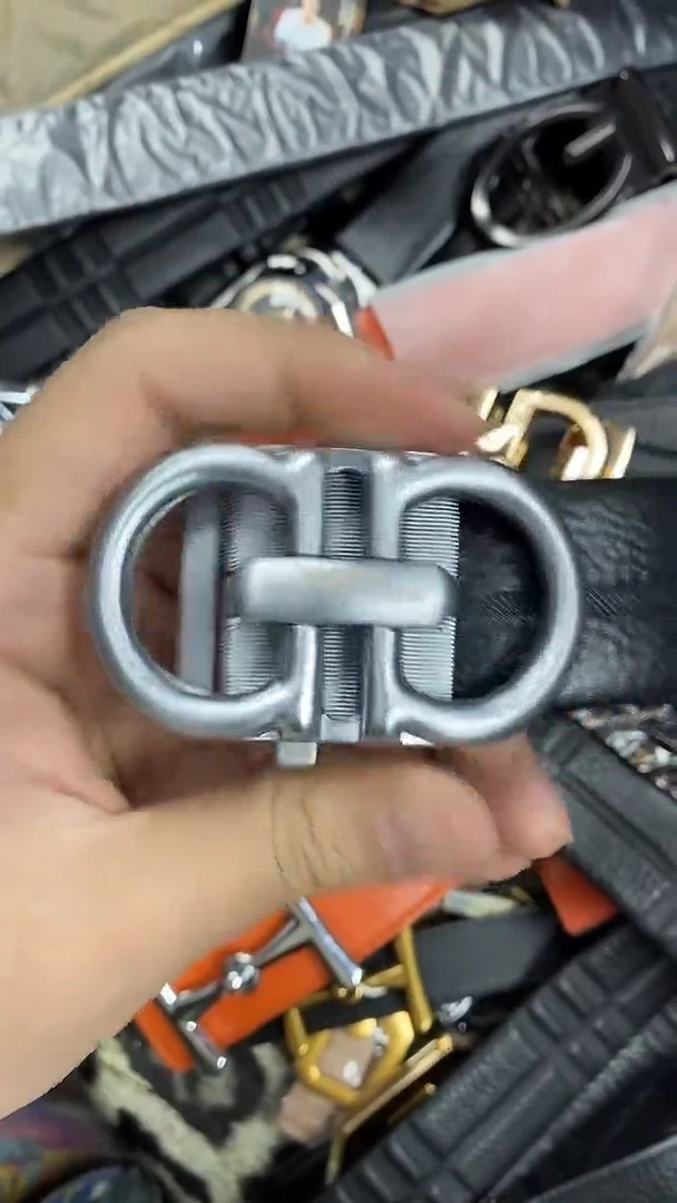 2025新款男士T经典时尚百搭商务自动扣皮带