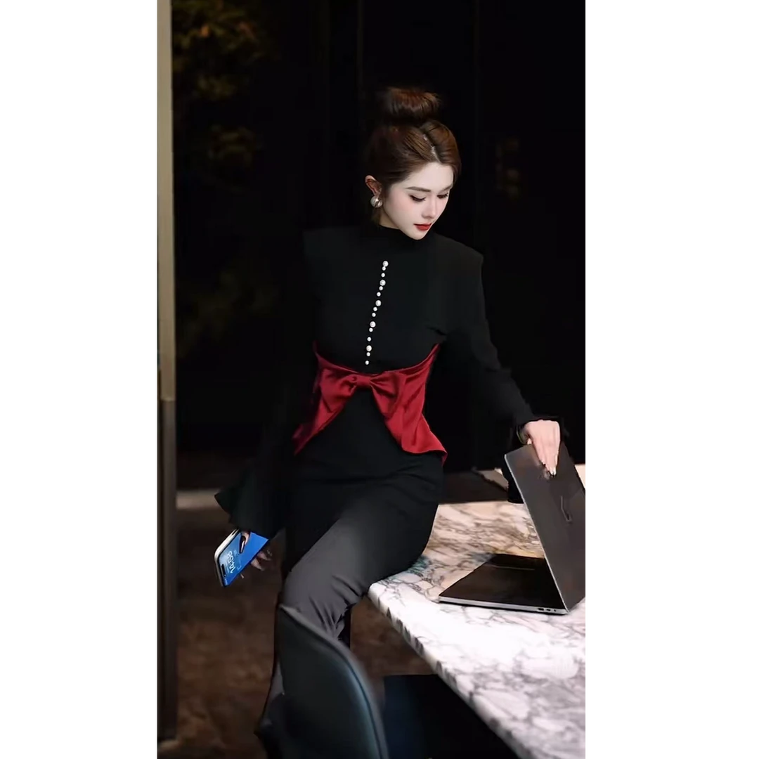 MD定制·杨千亿【重磅秀场】2025冬季新款显瘦气质百搭时尚连衣裙