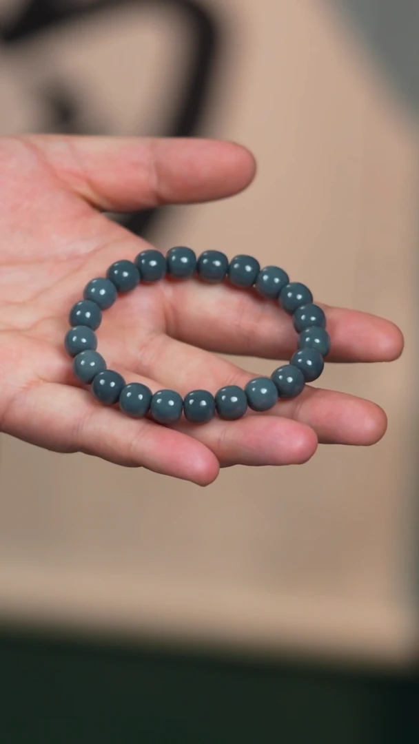 未镶嵌手链和田玉10mm雾霾蓝