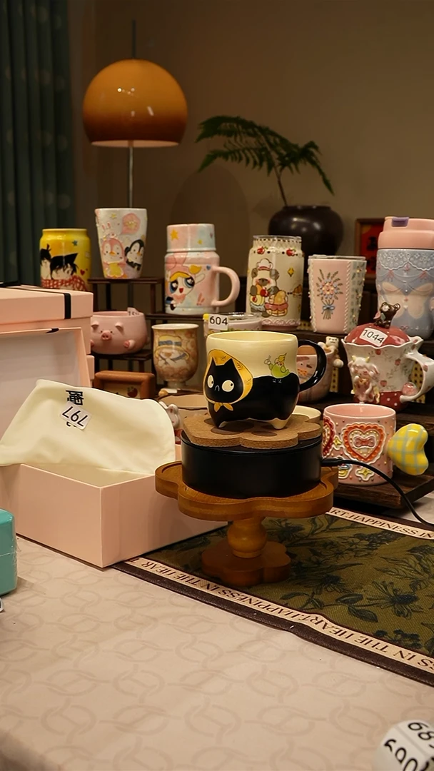 瓷【不带盒子】797高温釉下彩