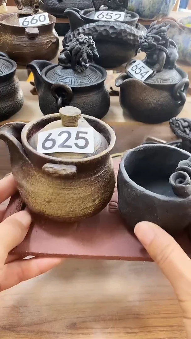 6****厅爱砂陶艺手工制作