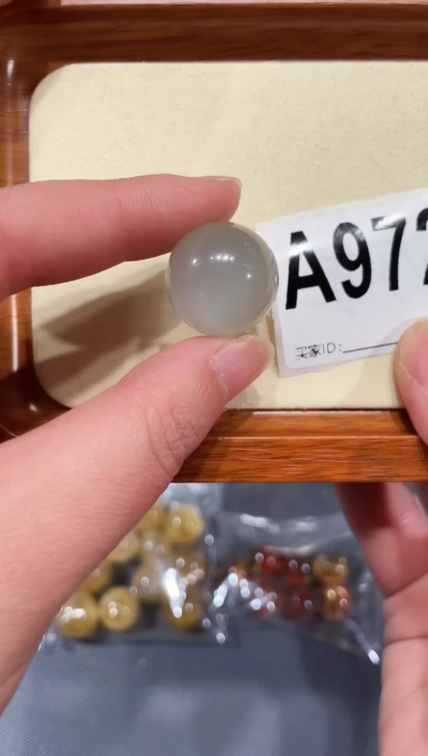 未镶嵌手链长石A972  银月光 单珠 20mm