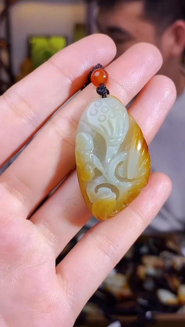 【闪购商品】和田玉颈饰未镶嵌1