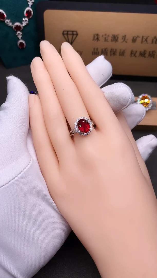 银S925镶嵌戒指红宝石.....