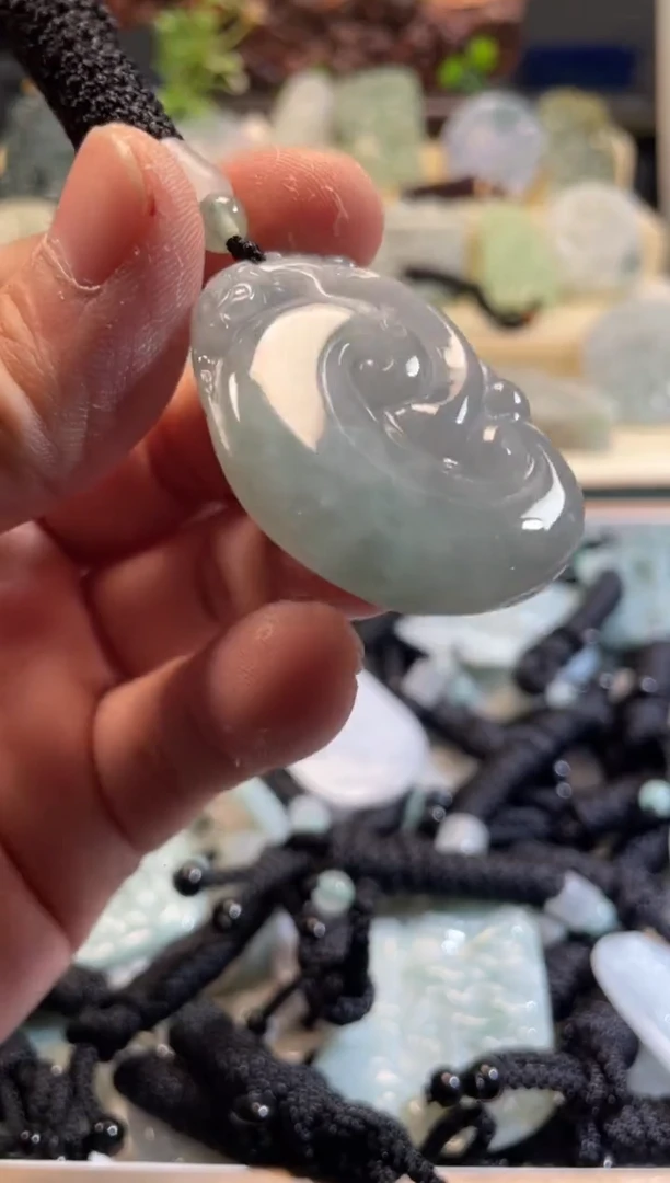 颈饰未镶嵌翡翠11/25/015