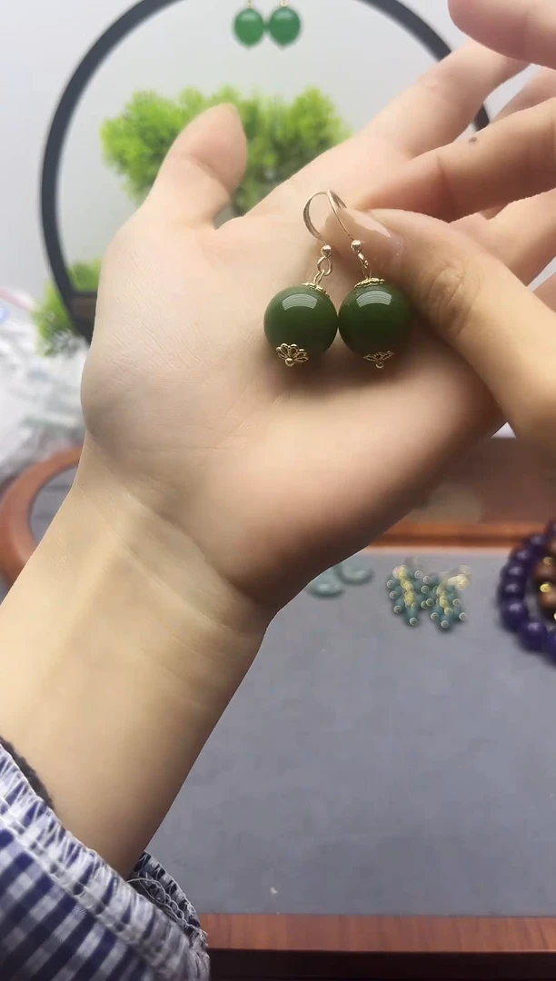 未镶嵌和田玉耳饰157000