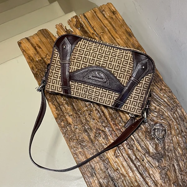 95新 Givenchy/纪梵希 棕色老花单肩包