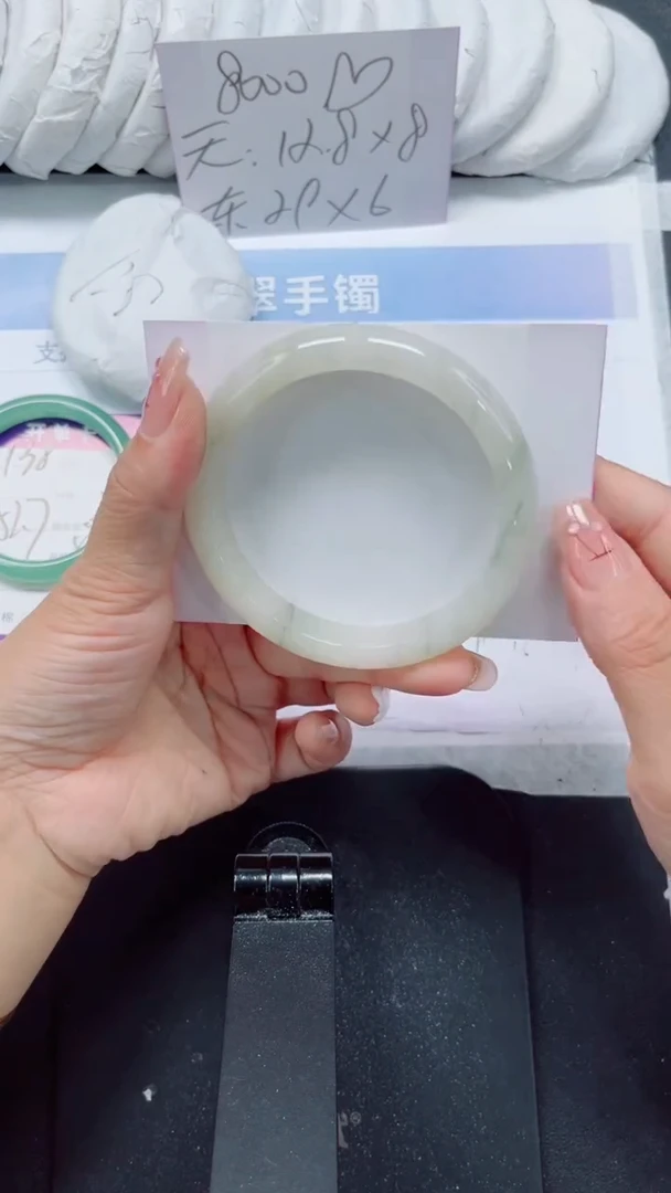 未镶嵌手镯石英质玉139-60