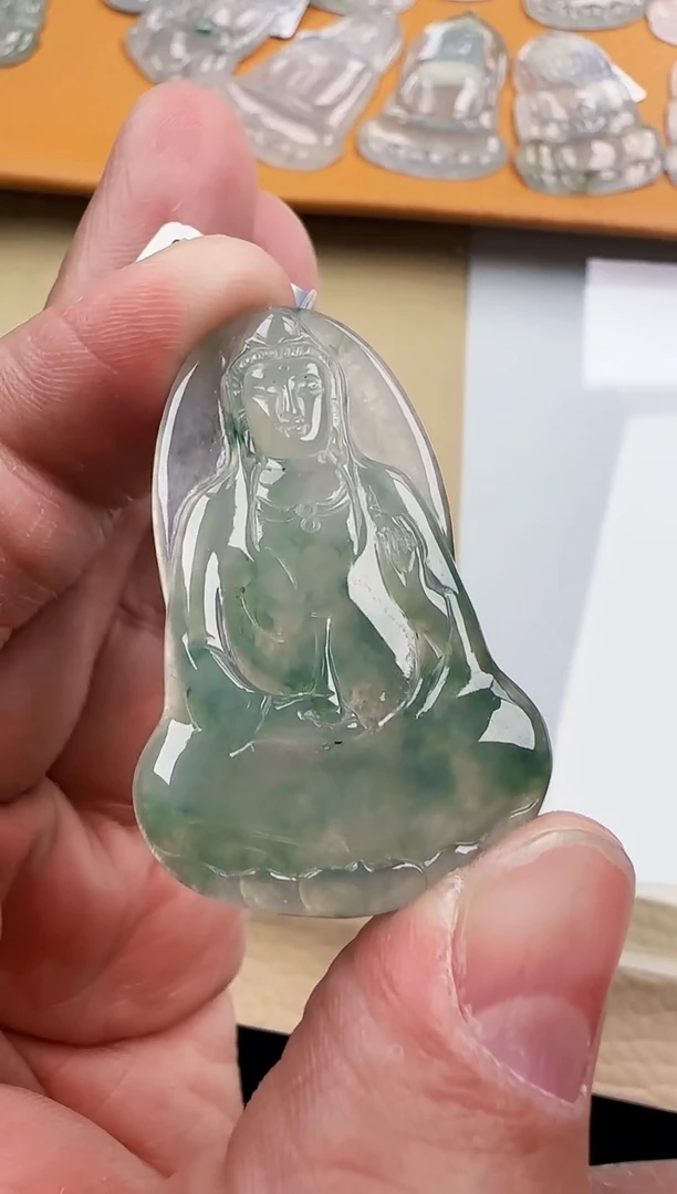 【闪购商品】翡翠颈饰未镶嵌翡翠