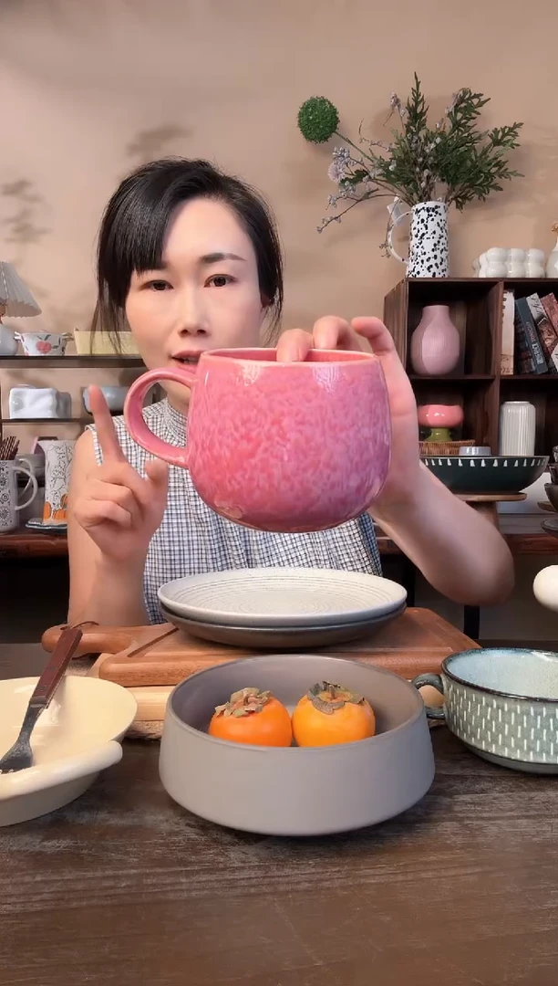 窑变粉球型杯微瑕