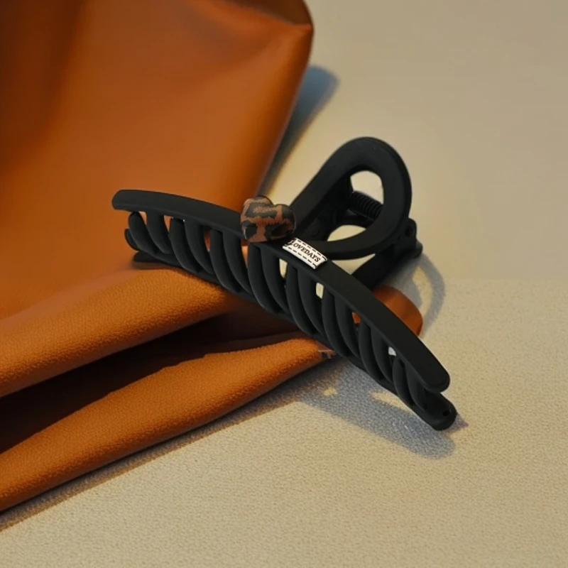 【三指发量】韩系豹纹桃心小香风大号抓夹F6046法式百搭气质网红