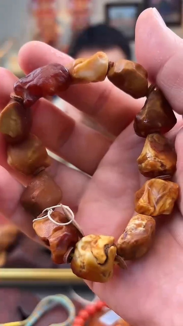 未镶嵌琥珀手串手串