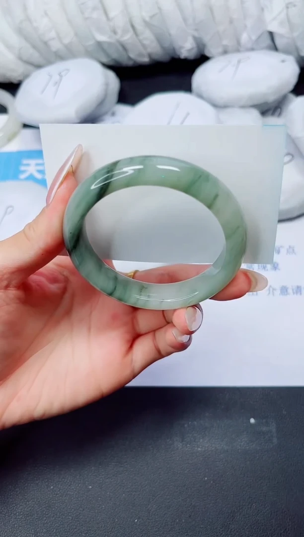石英质玉手镯未镶嵌98/52.7