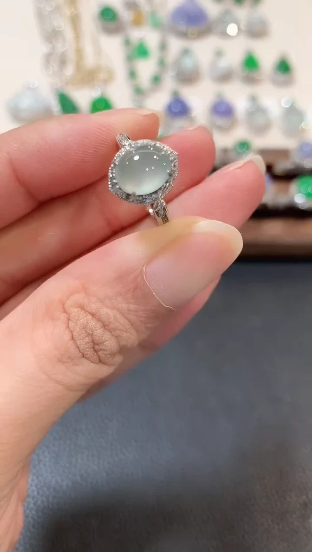 翡翠戒指18K金镶嵌b12