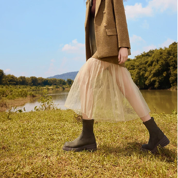 白白家品牌特卖女鞋(M601~M640）根据主播讲解下单