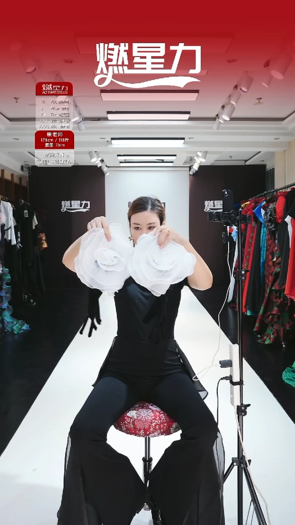 炸欧根纱白色花朵黑色手套