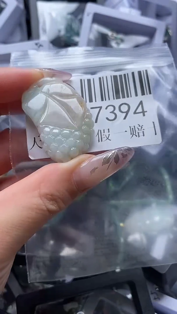 吊坠(不含链)未镶嵌翡翠7394