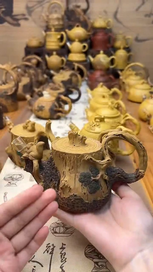 茶壶紫砂…*…仿木松桩松鼠壶