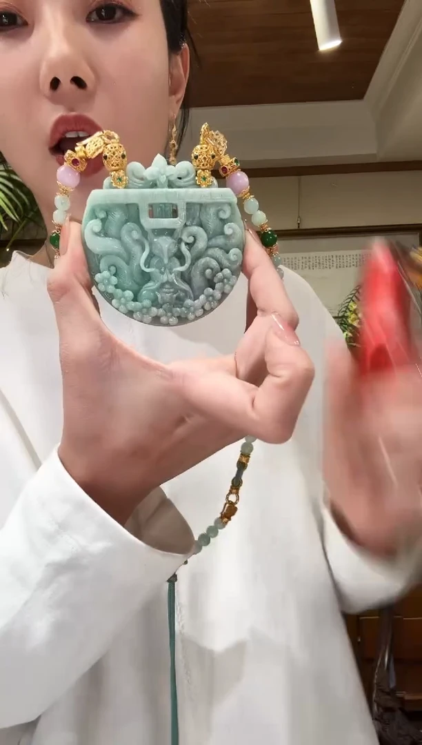 【闪购商品】翡翠颈饰未镶嵌国风
