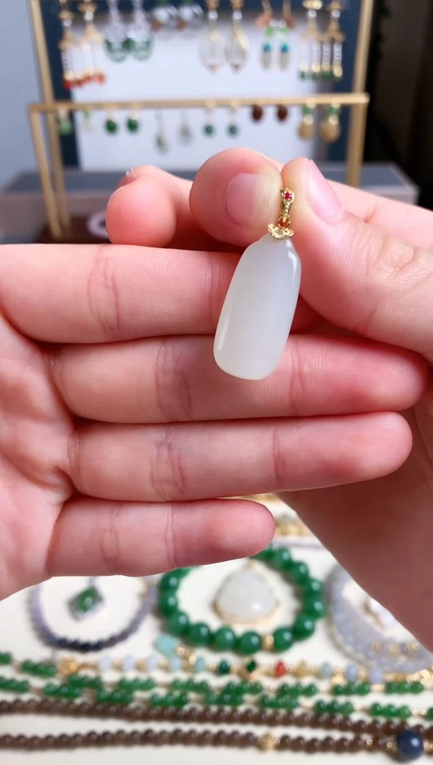 吊坠(不含链)银S925镶嵌和田玉1