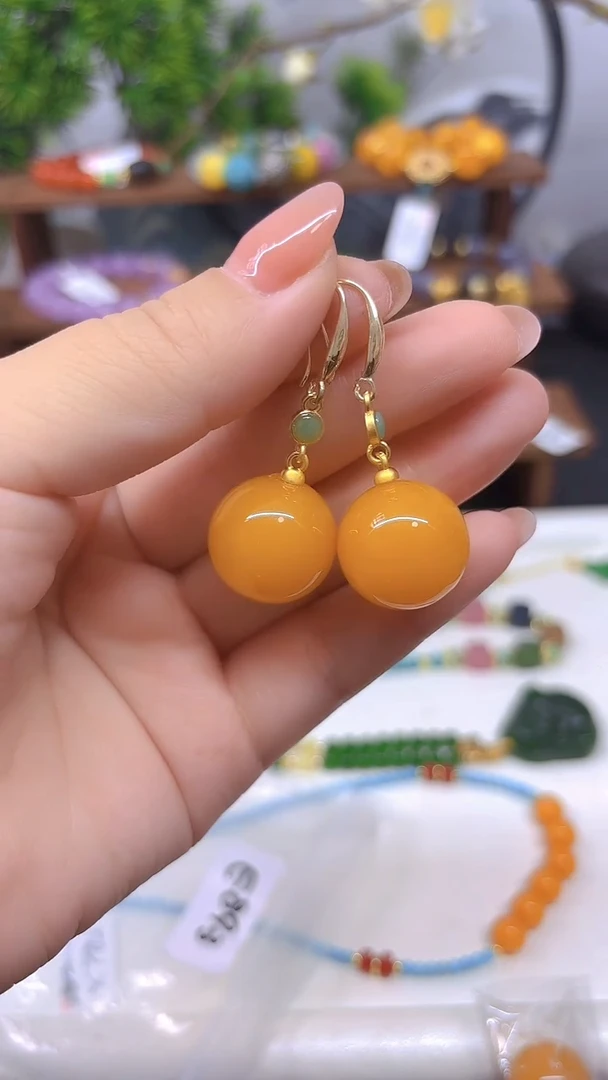 蜜蜡14K金镶嵌耳饰E893