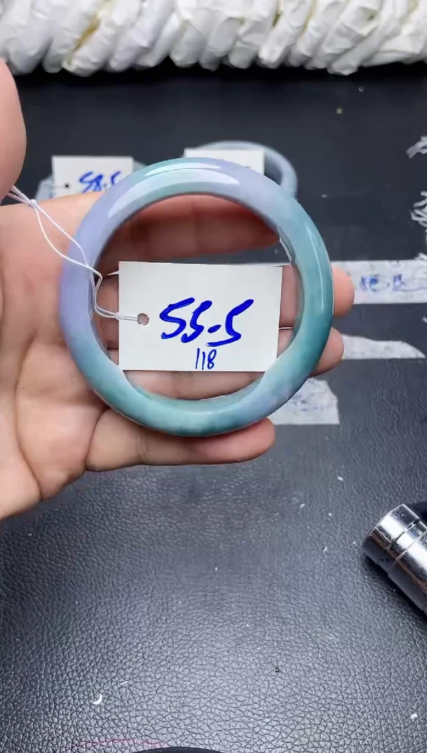 未镶嵌手镯翡翠118