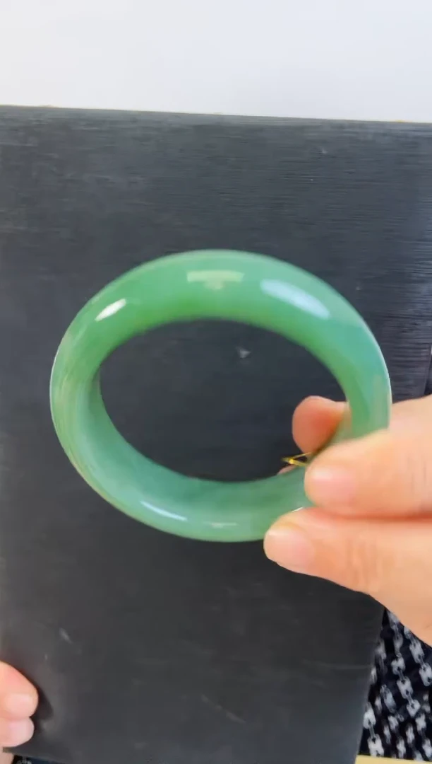 未镶嵌手镯和田玉2手镯54