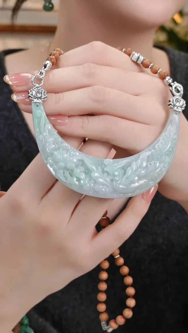 颈饰未镶嵌翡翠国风