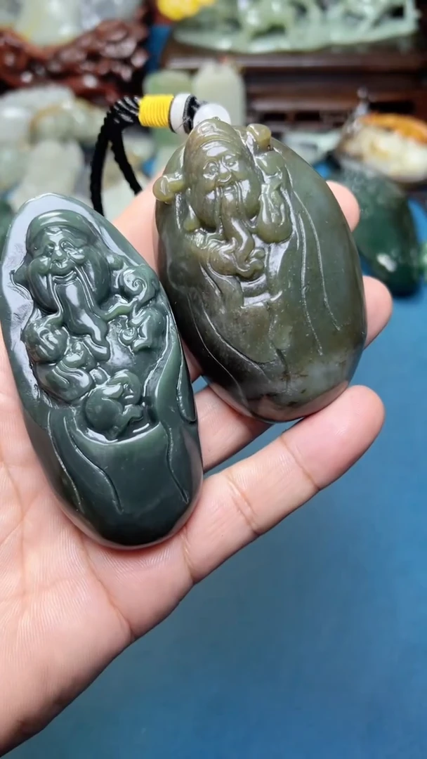 和田玉未镶嵌把件2