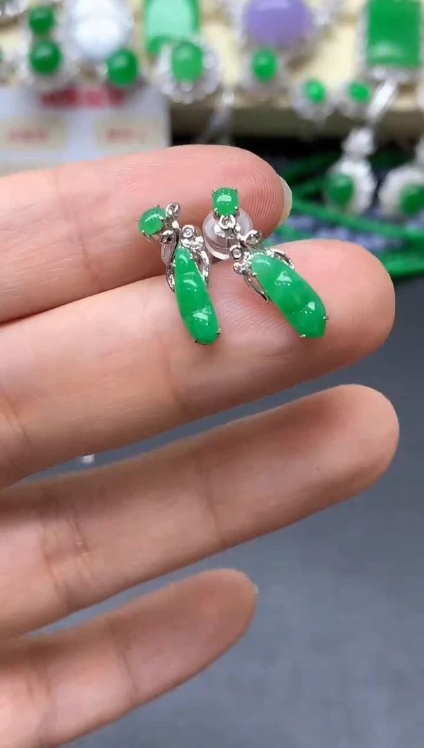 颈饰18K金镶嵌翡翠527-中国好珍宝