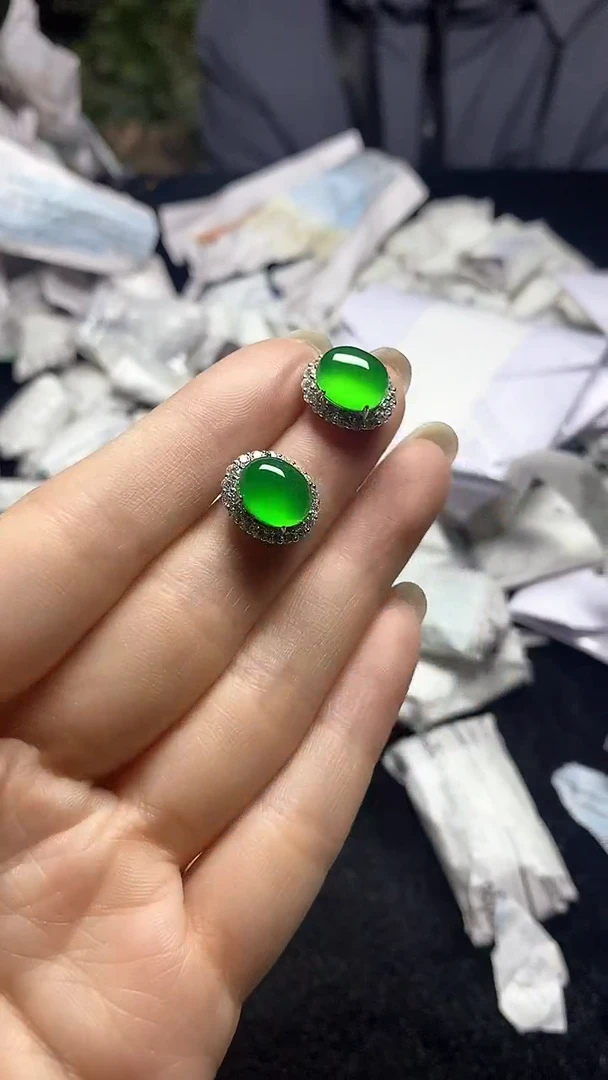 满色吊坠，所见即所得！