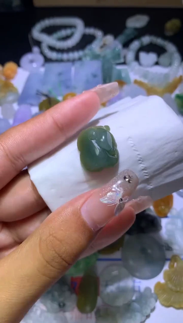 【闪购商品】定制翡翠未镶嵌CXX000391