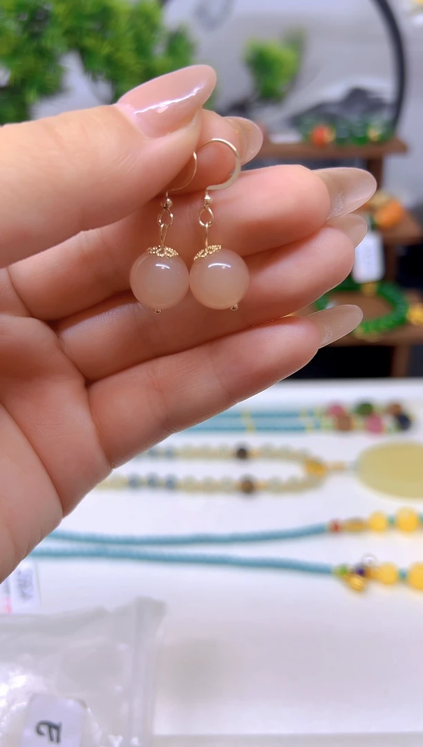 和田玉14K金镶嵌耳饰E672