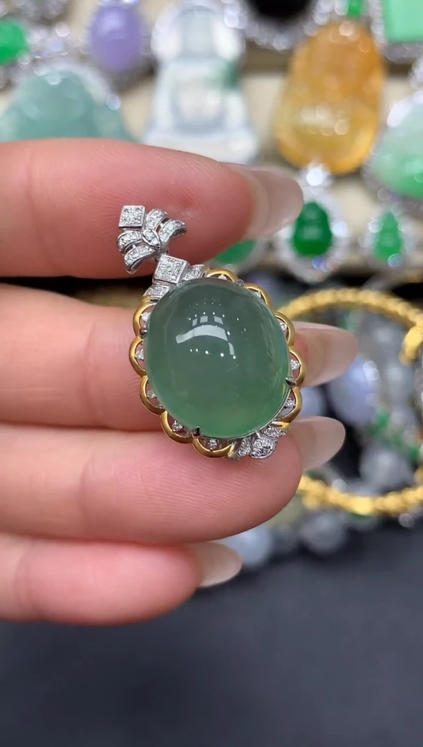 翡翠18K金镶嵌颈饰274-雪姐翡翠天天见