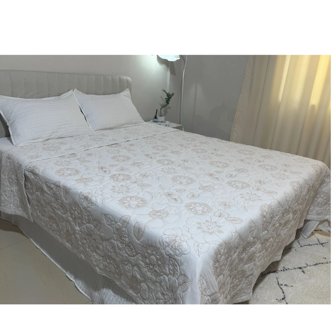 云纹素锦-双面绣花绗缝被可机洗床盖夹棉空调被单件