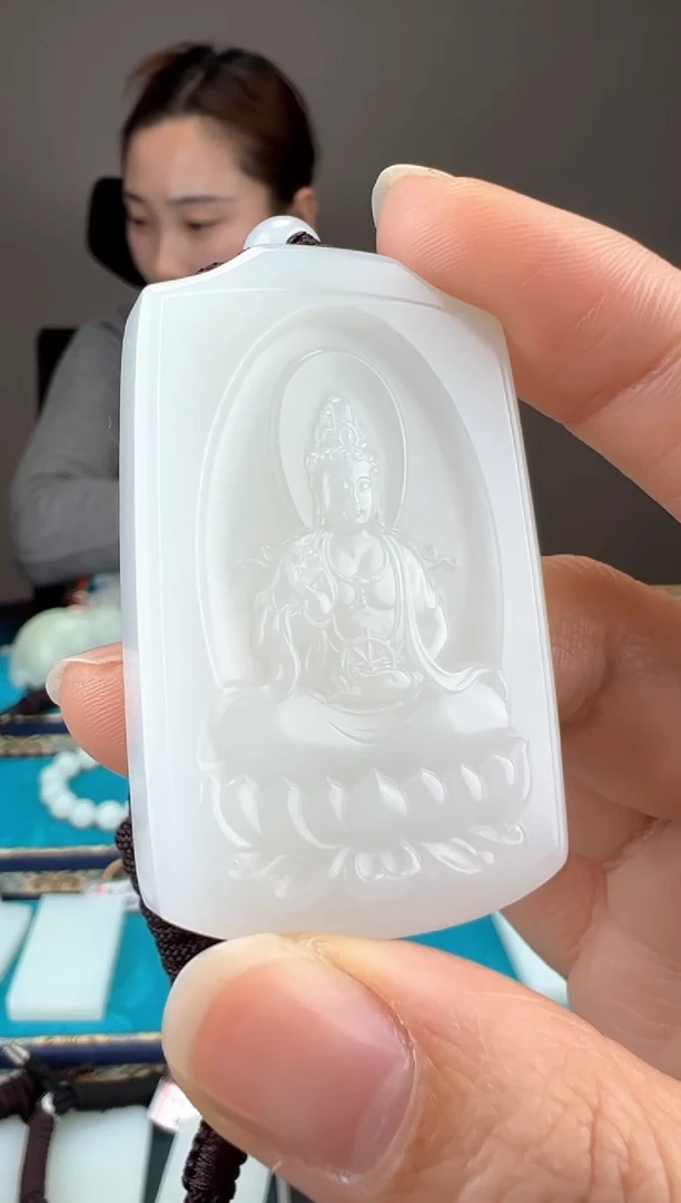 【闪购商品】和田玉颈饰未镶嵌1