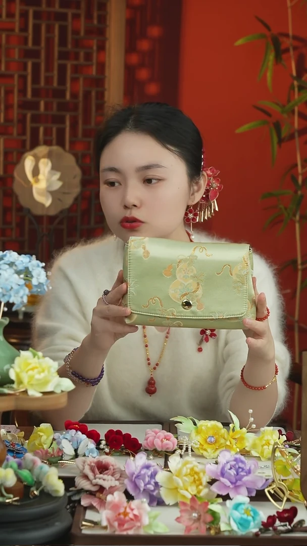 刺绣闪购纯手工非遗国风饰品