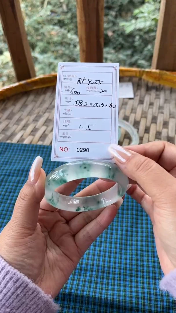 非金属珐琅用****9览玉手镯甄选