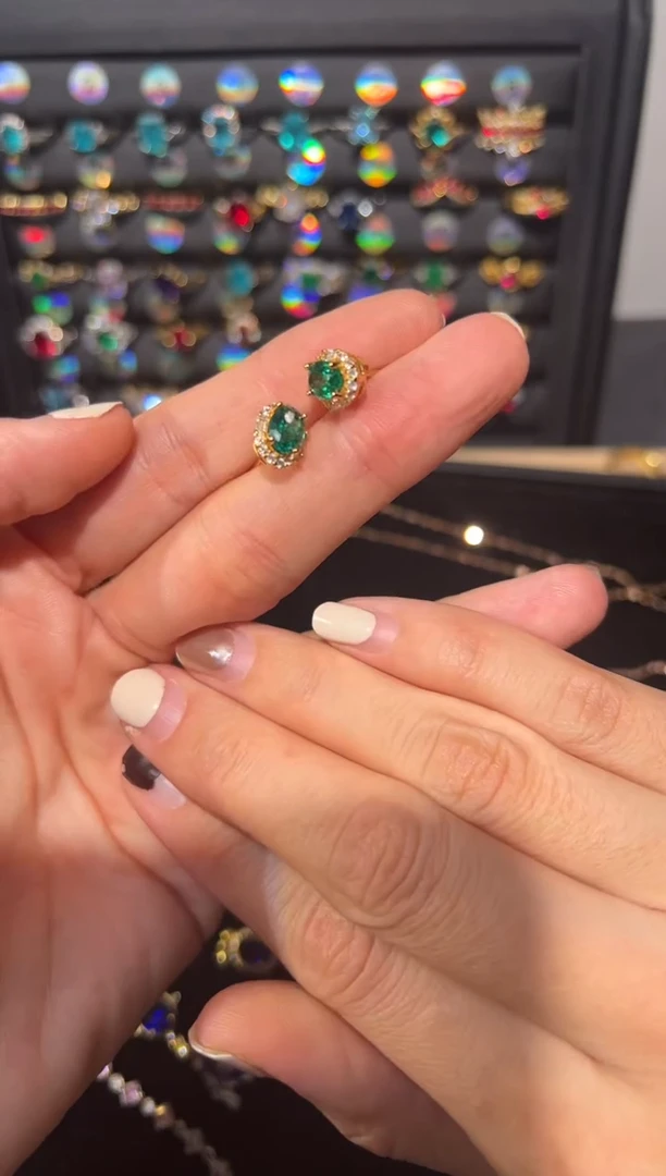 【闪购商品】祖母绿耳饰银S925镶嵌00000