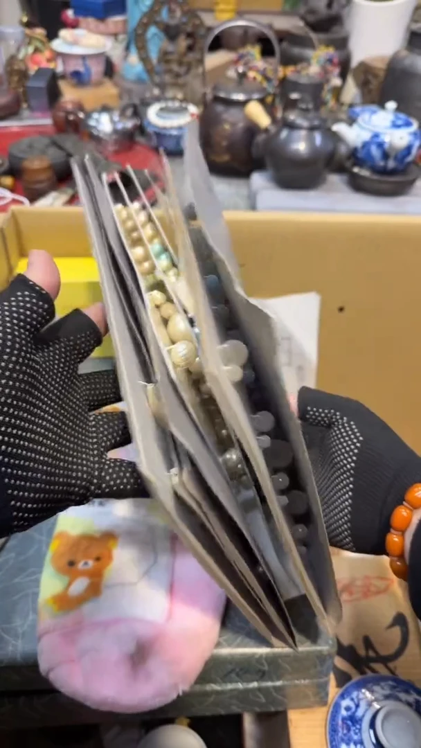 塑料中古艺术工艺美术品