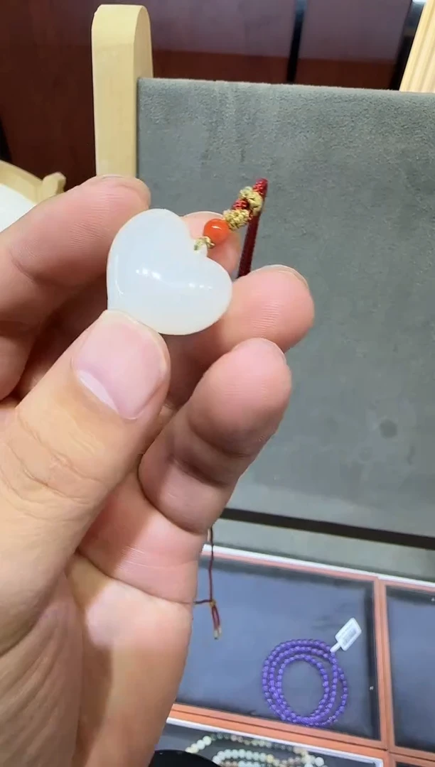 未镶嵌和田玉挂件【陆1102】34 7026