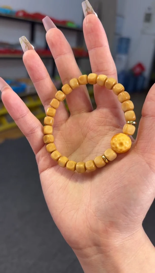 【闪购商品】石英质玉（黄龙玉）手链未镶嵌 8mm龙脊六方黄龙玉