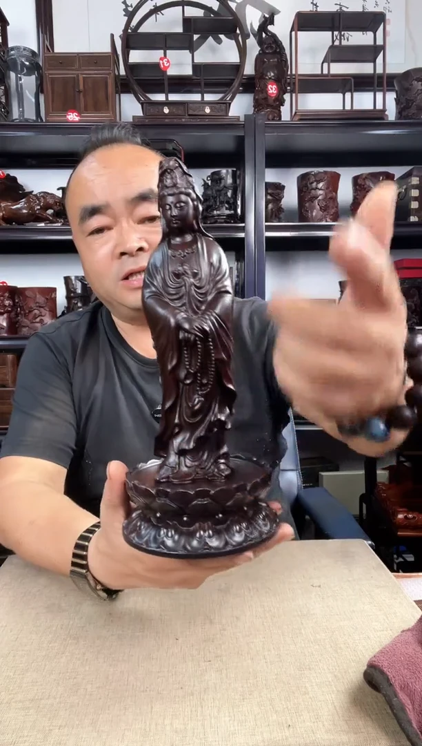 木双层莲花小号+观老李红木工艺品