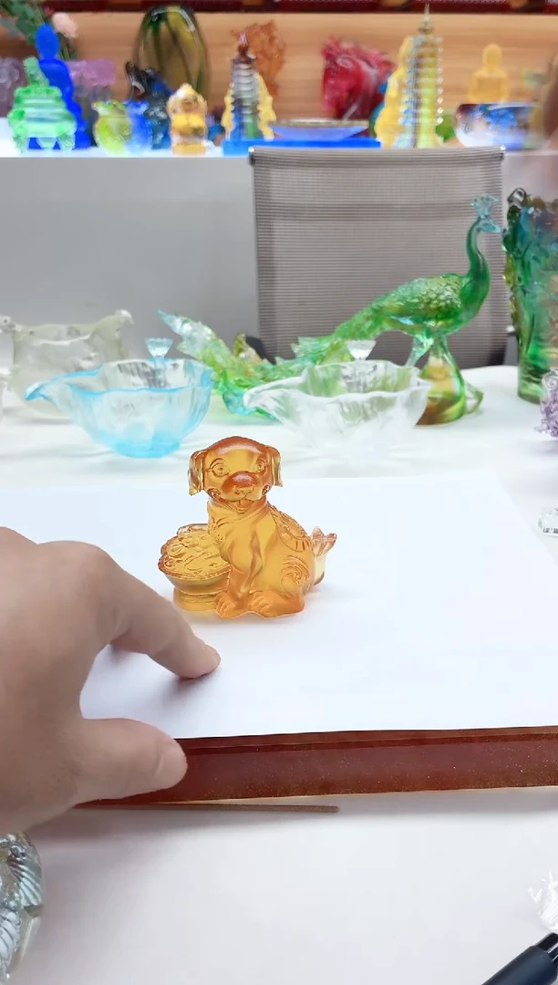 手工艺品琉璃琥珀色旺财摆件8*7公分