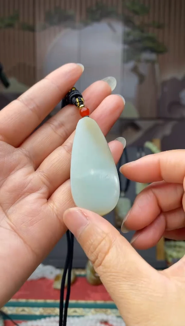 颈饰未镶嵌和田玉拍一发一