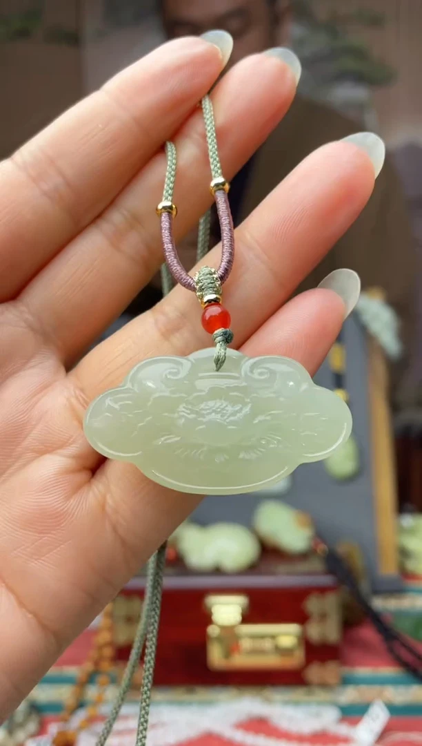 未镶嵌和田玉挂件拍一发一