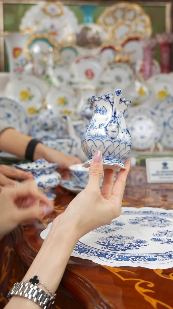 摆件米多家中古瓷器如图所示11