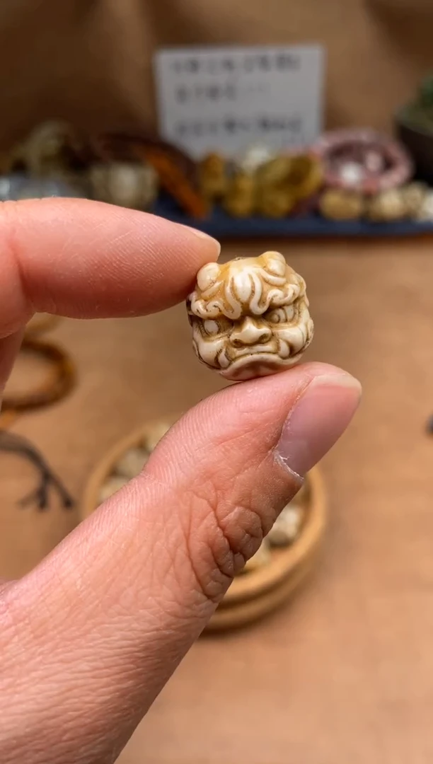 【闪购商品】鹿骨其他P526-鹿角唐狮-有棕裂