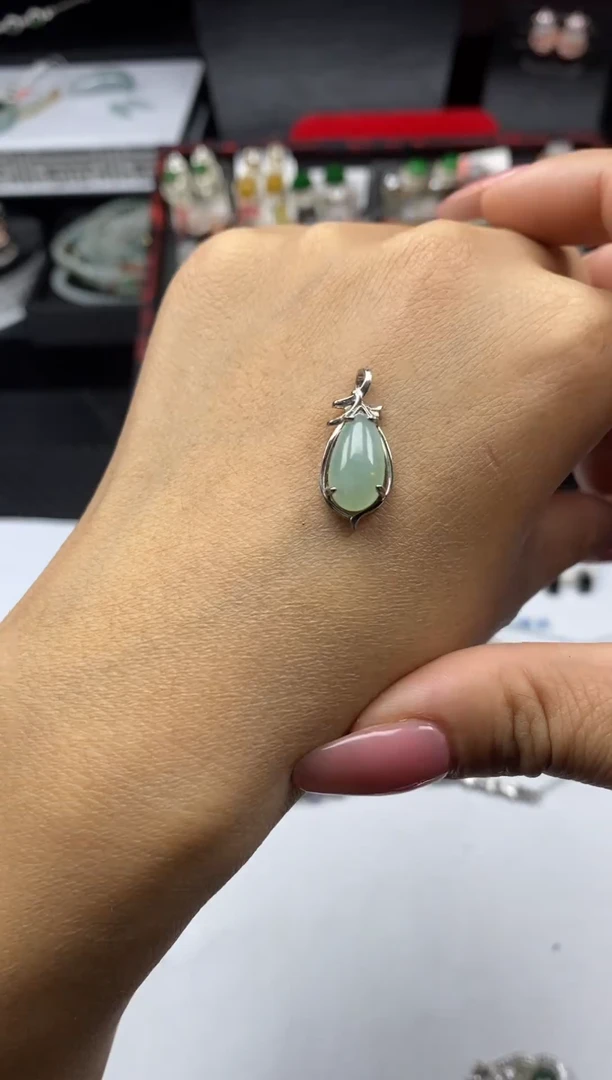 银S925镶嵌戒指翡翠1