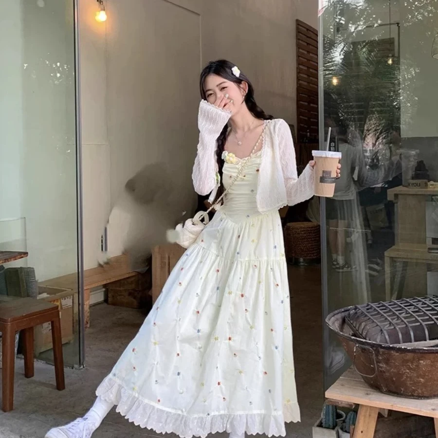 2025套装女开衫外套海边度假碎花裙吊带连衣裙两件套